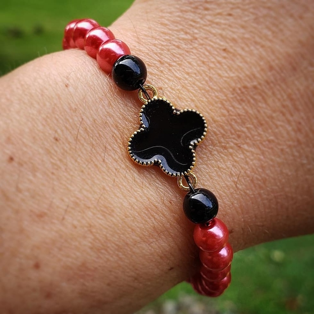 Red & Blacks!